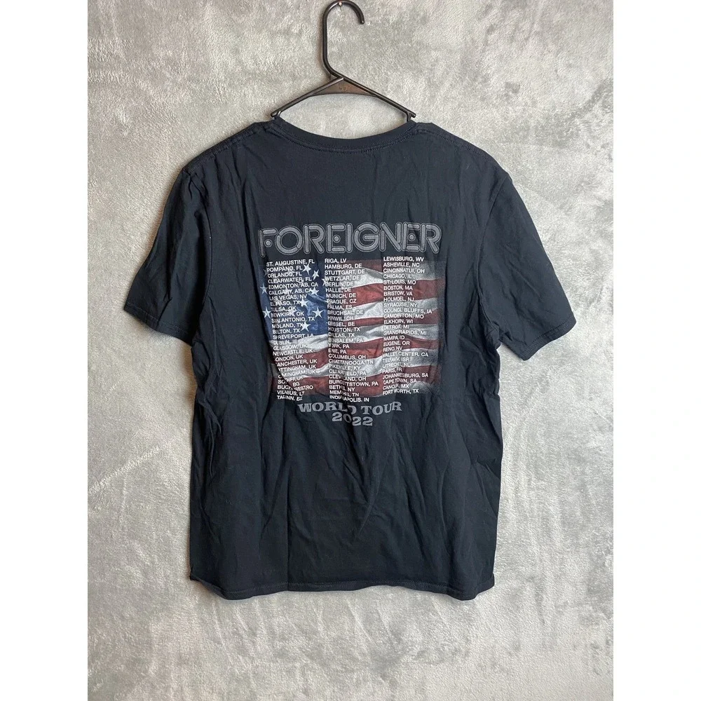 Foreigner World Tour 2022 Mens L Black 100% Cotton Graphic T-shirt